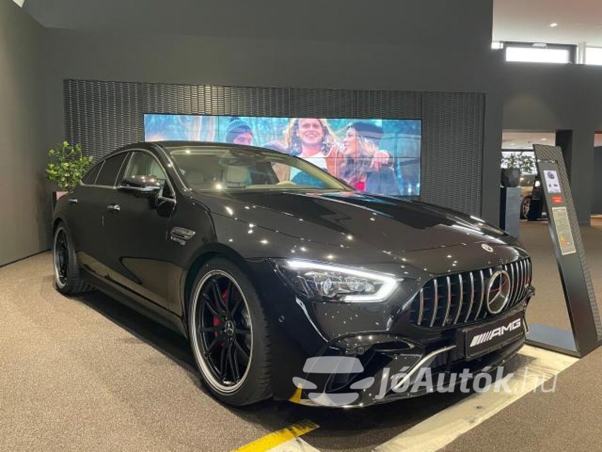 MERCEDES-BENZ AMG GT