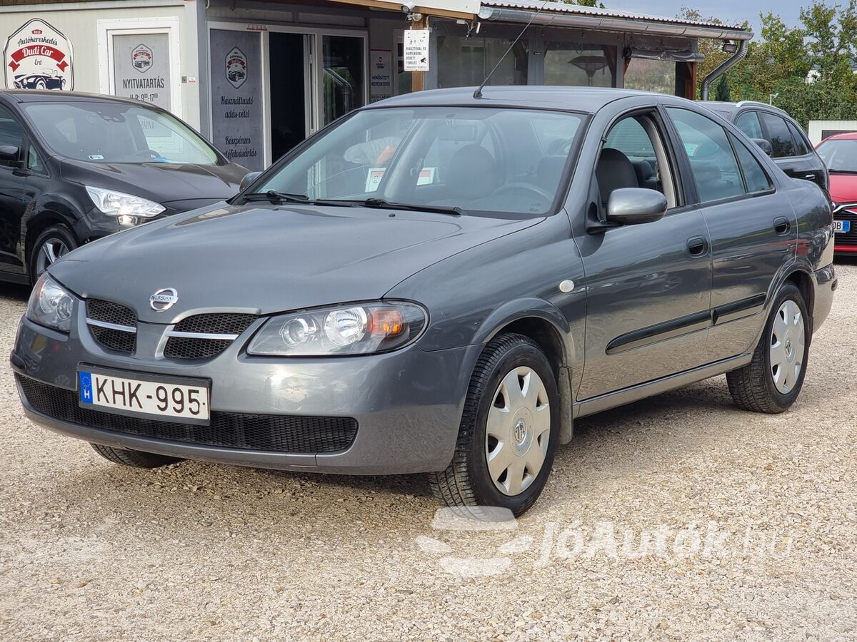 NISSAN Almera