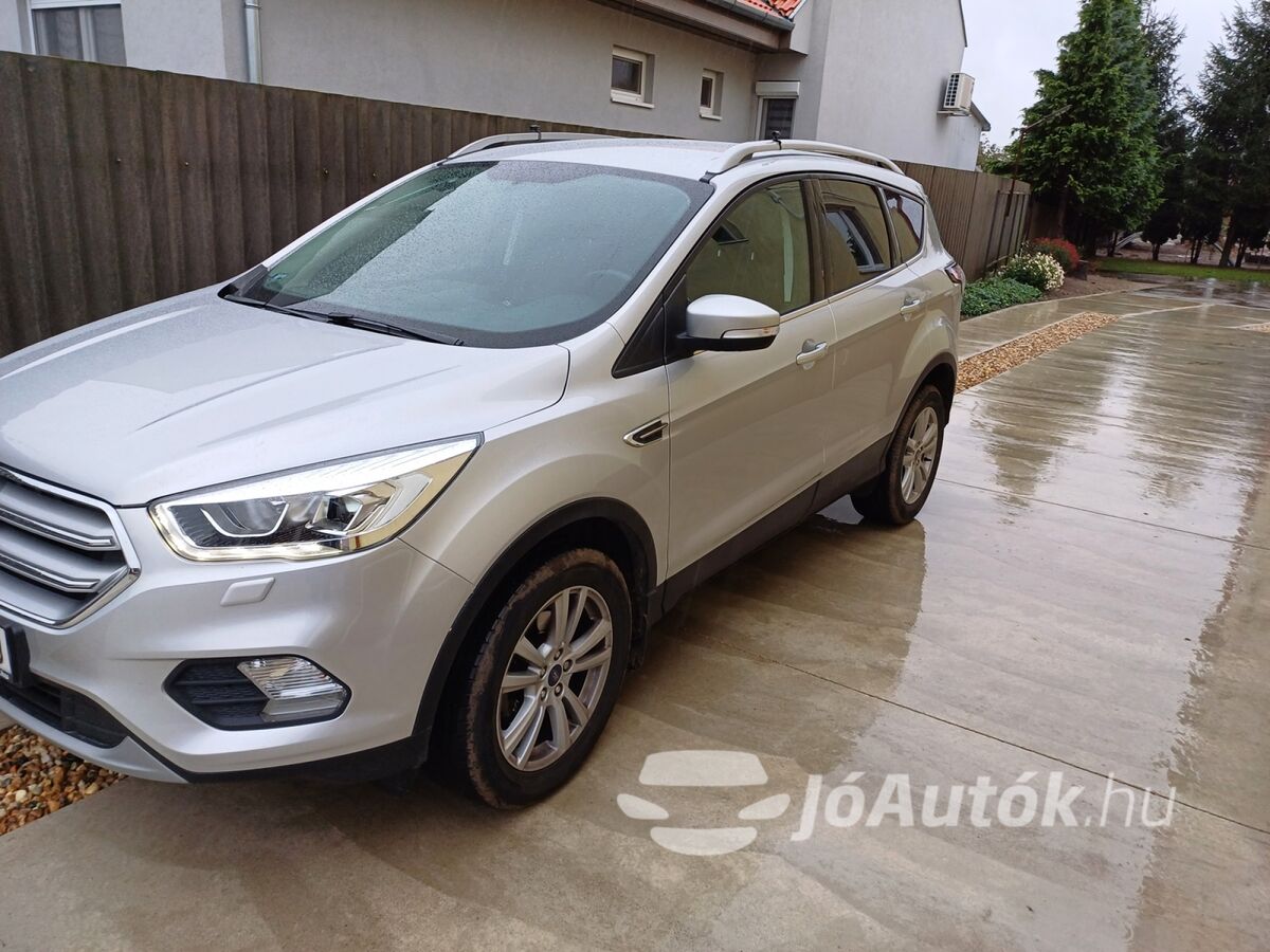 KUGA 15-ECOBOOST-TITANIUM-TECHNOLOGY