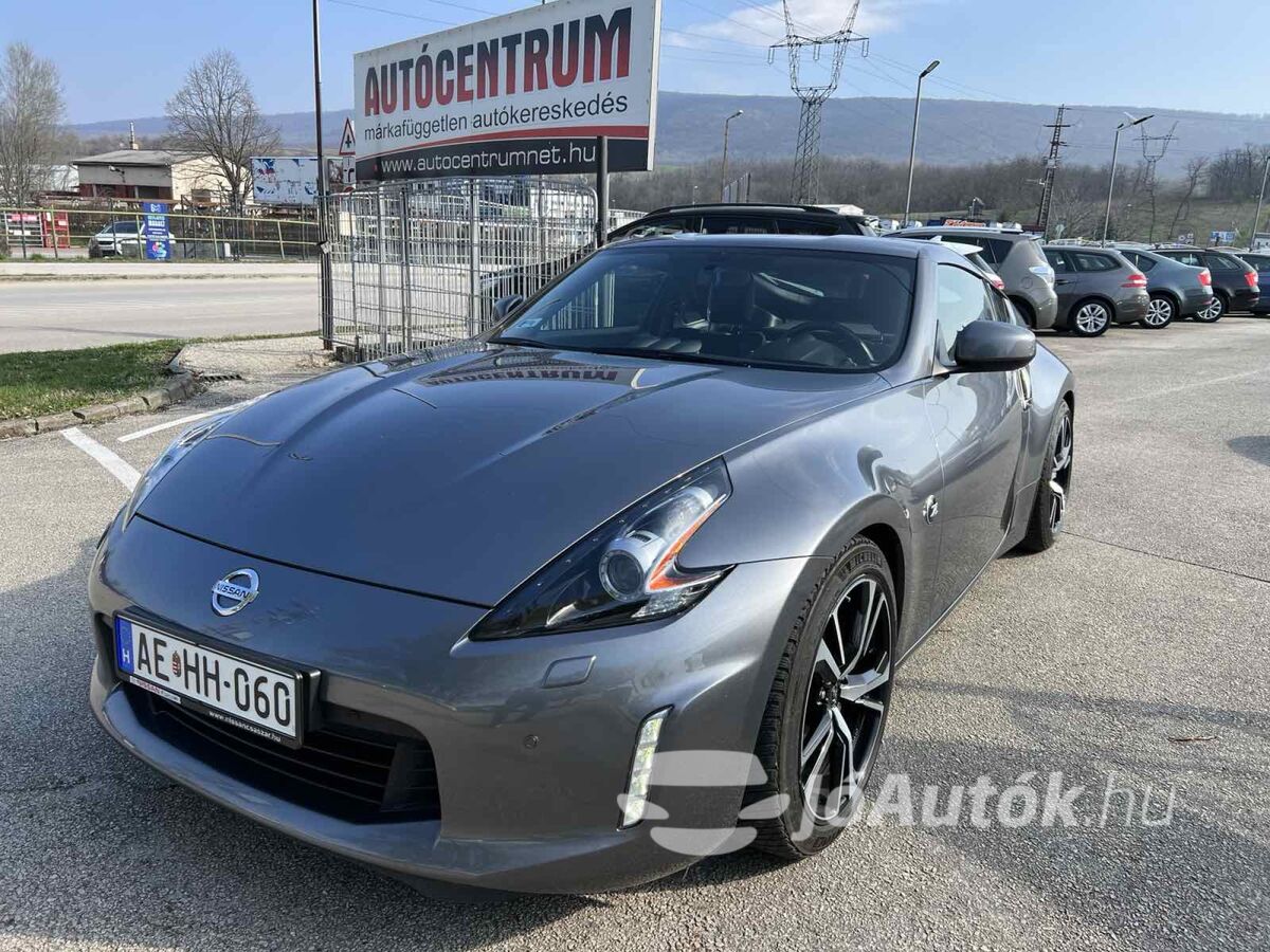 NISSAN 370 Z