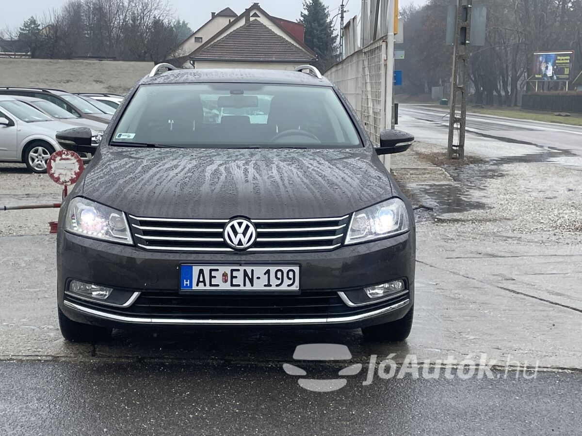 PASSAT VARIANT-16-CR-TDI-COMFORTLINE-BMT