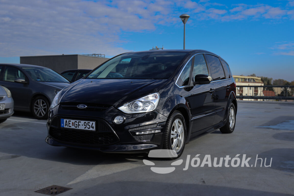 FORD S-Max