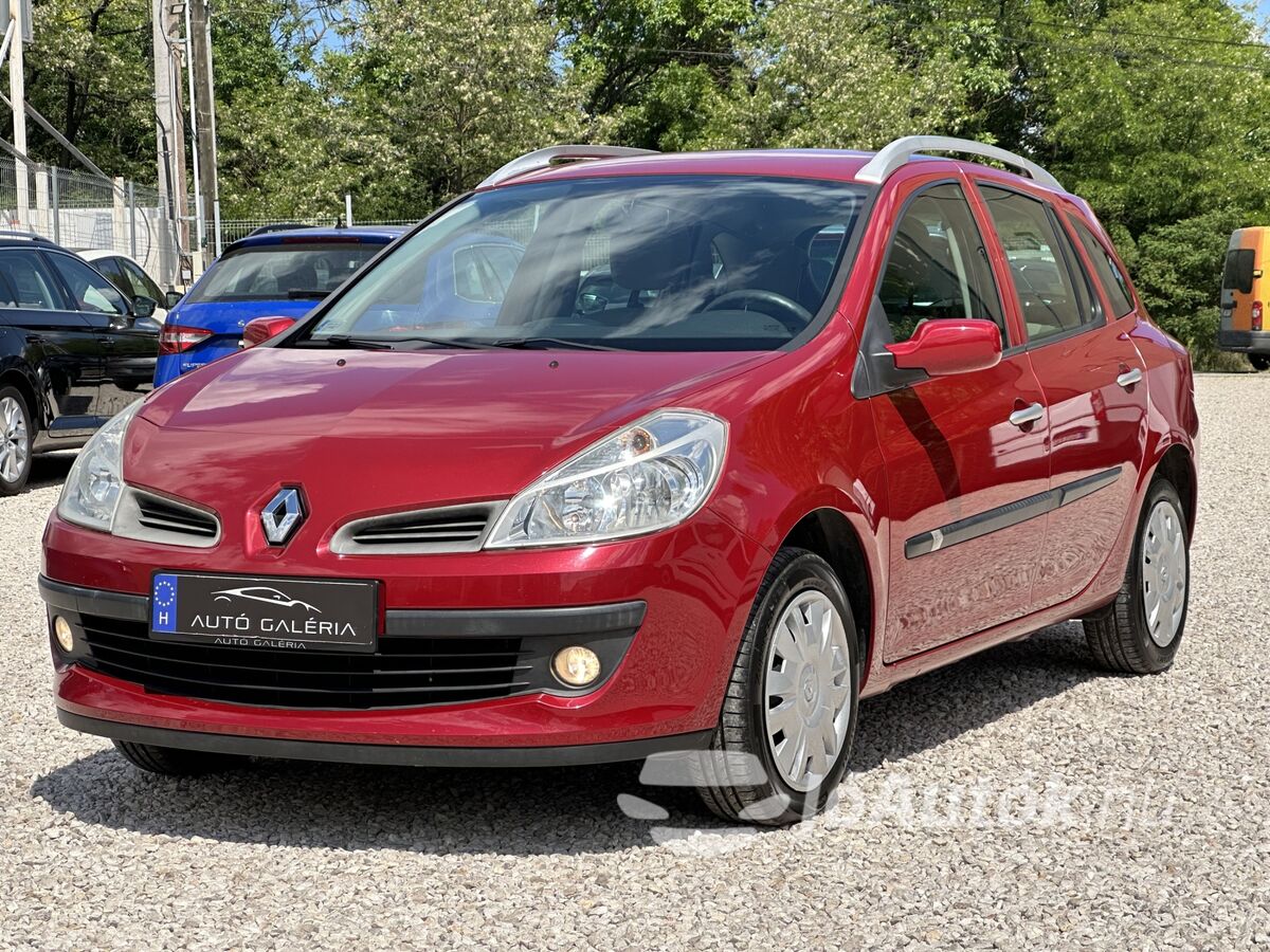 RENAULT Clio