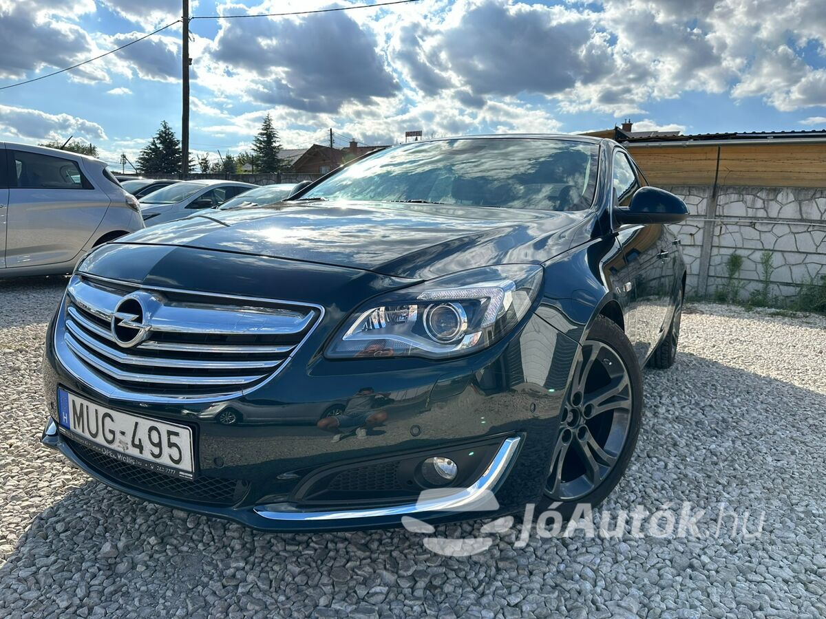 OPEL INSIGNIA