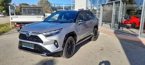 j TOYOTA RAV4 r s k szlet inf k